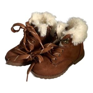 Makalu toddler boots